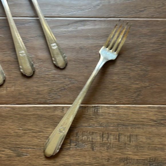 WM. A. Rogers Overlaid - Vintage - Set of 6 - Forks - Picture 4 of 11